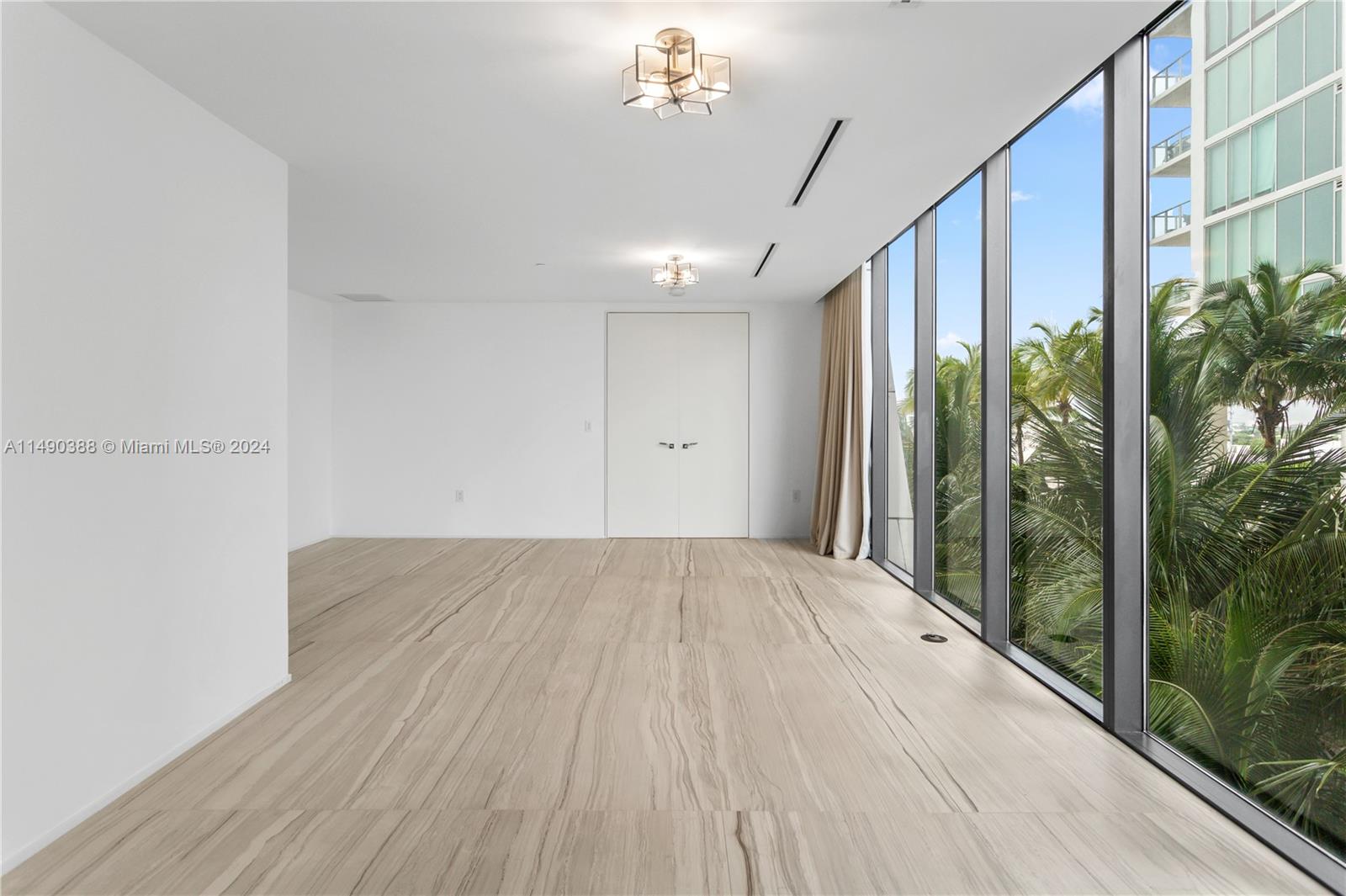 1000 Biscayne Blvd, Miami, FL, 33132 United States, 5 Bedrooms Bedrooms, ,6 BathroomsBathrooms,Residential,For Sale,Biscayne Blvd,A11490388