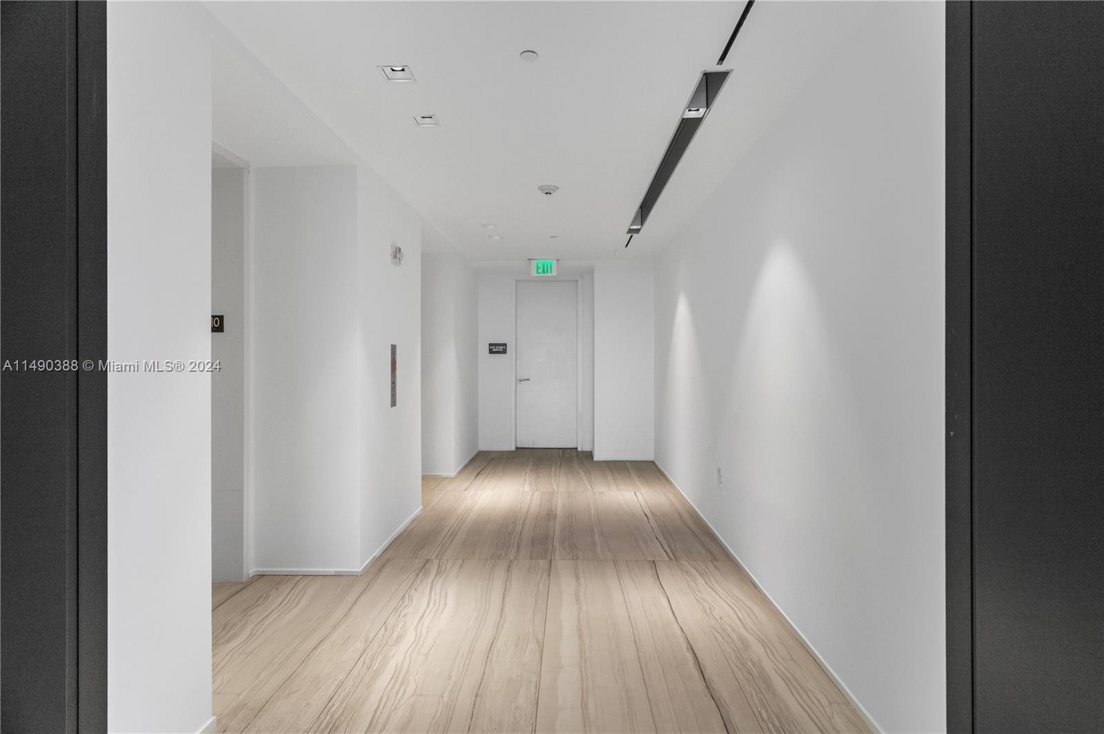 1000 Biscayne Blvd, Miami, FL, 33132 United States, 5 Bedrooms Bedrooms, ,6 BathroomsBathrooms,Residential,For Sale,Biscayne Blvd,A11490388