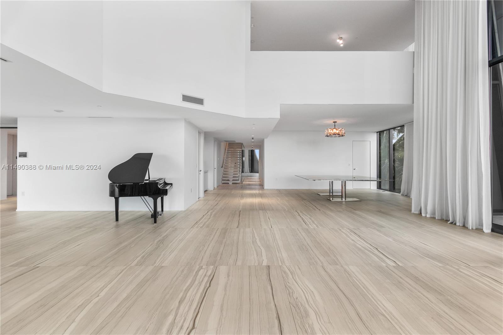 1000 Biscayne Blvd, Miami, FL, 33132 United States, 5 Bedrooms Bedrooms, ,6 BathroomsBathrooms,Residential,For Sale,Biscayne Blvd,A11490388