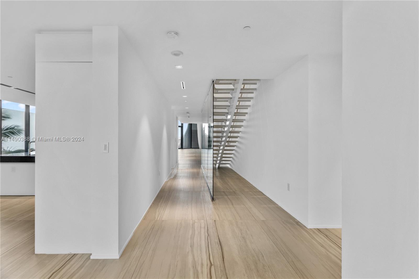 1000 Biscayne Blvd 1002, Miami, Florida 33132, 5 Bedrooms Bedrooms, ,6 BathroomsBathrooms,Residential,For Sale,1000 Biscayne Blvd 1002,A11490388