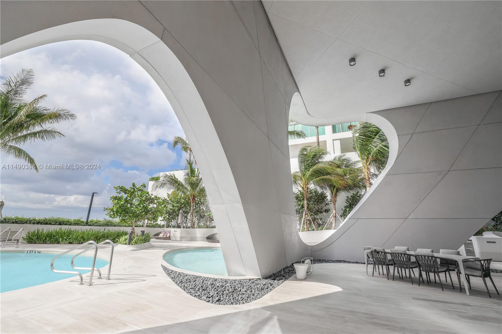 1000 Biscayne Blvd, Miami, FL, 33132 United States, 5 Bedrooms Bedrooms, ,6 BathroomsBathrooms,Residential,For Sale,Biscayne Blvd,A11490388