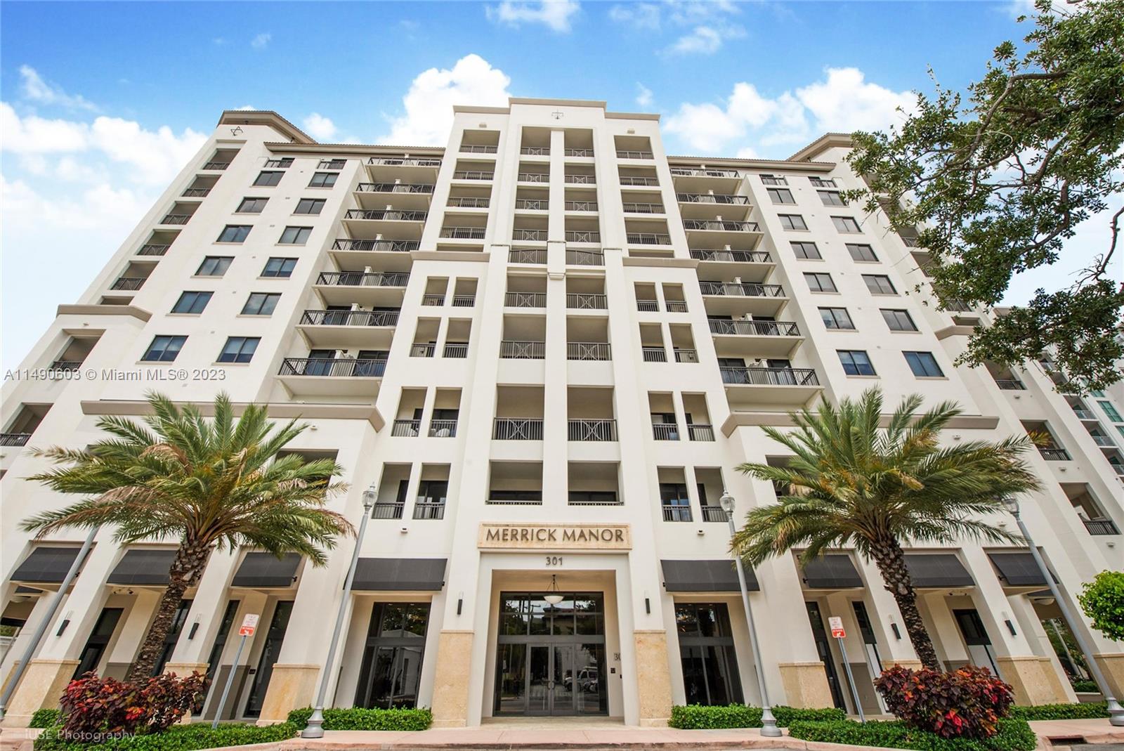301 Altara Ave 606, Coral Gables, Florida 33146, 1 Bedroom Bedrooms, ,1 BathroomBathrooms,Residential,For Sale,301 Altara Ave 606,A11490603