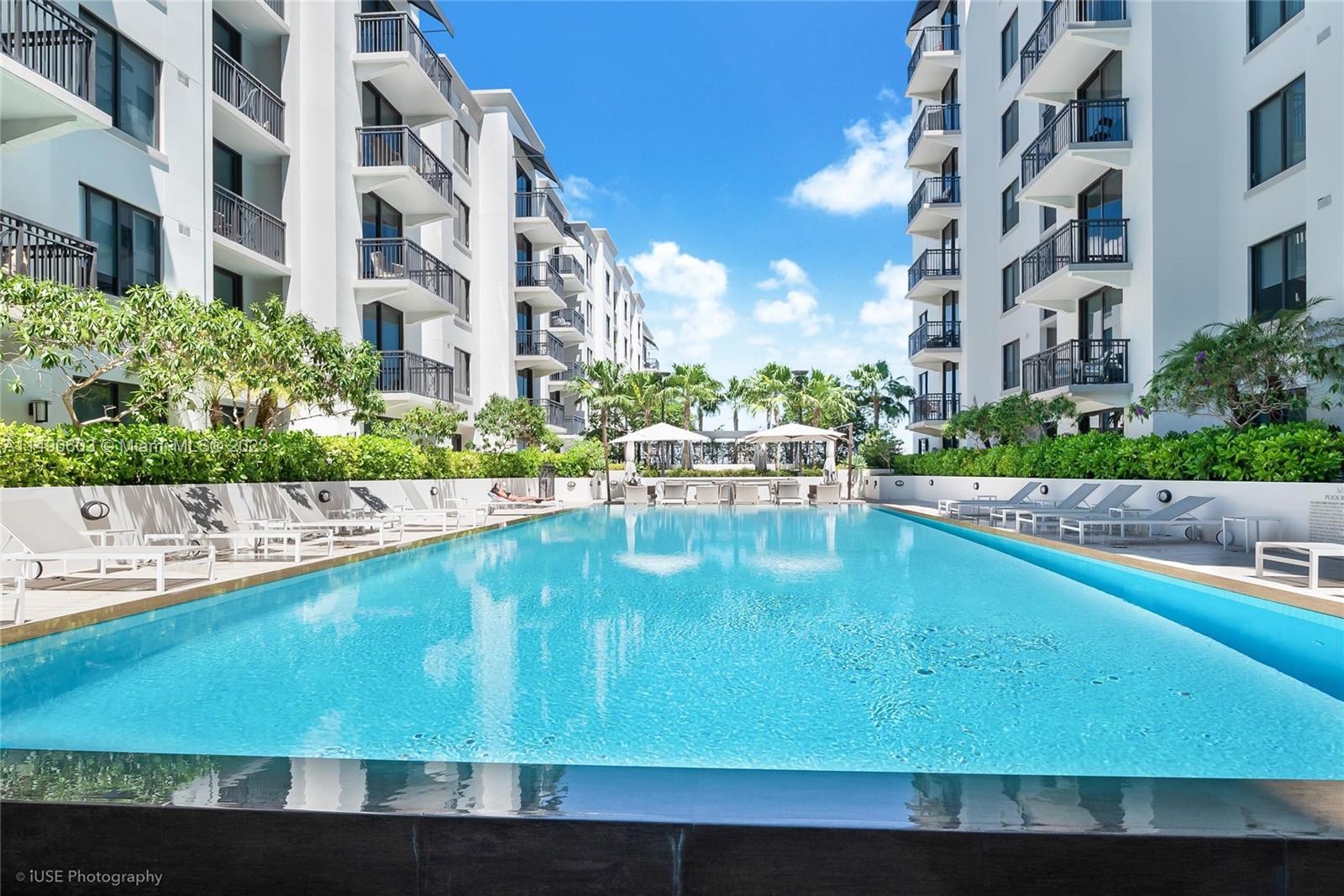 301 Altara Ave 606, Coral Gables, Florida 33146, 1 Bedroom Bedrooms, ,1 BathroomBathrooms,Residential,For Sale,301 Altara Ave 606,A11490603