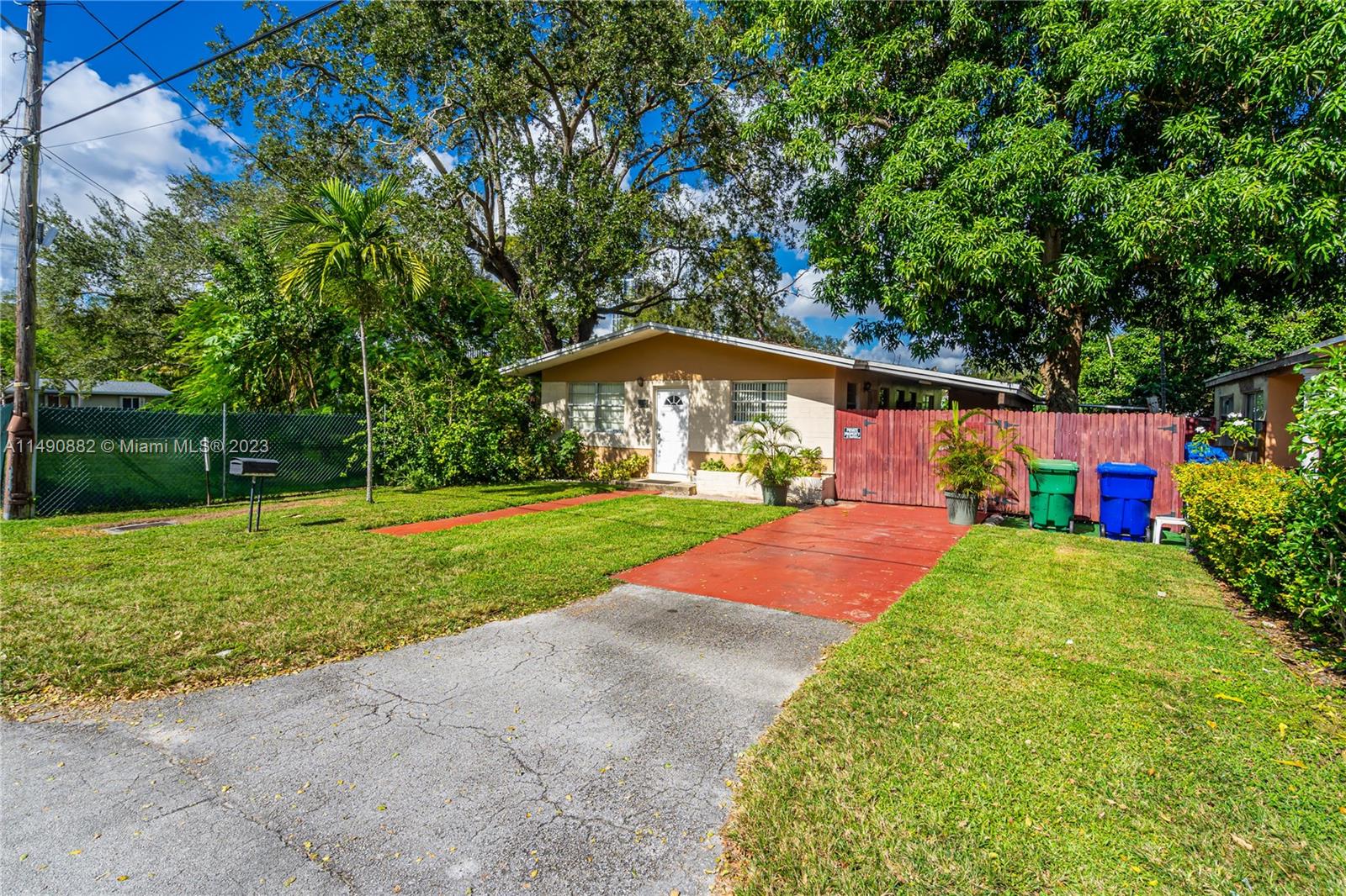 3551  Frow Ave  For Sale A11490882, FL