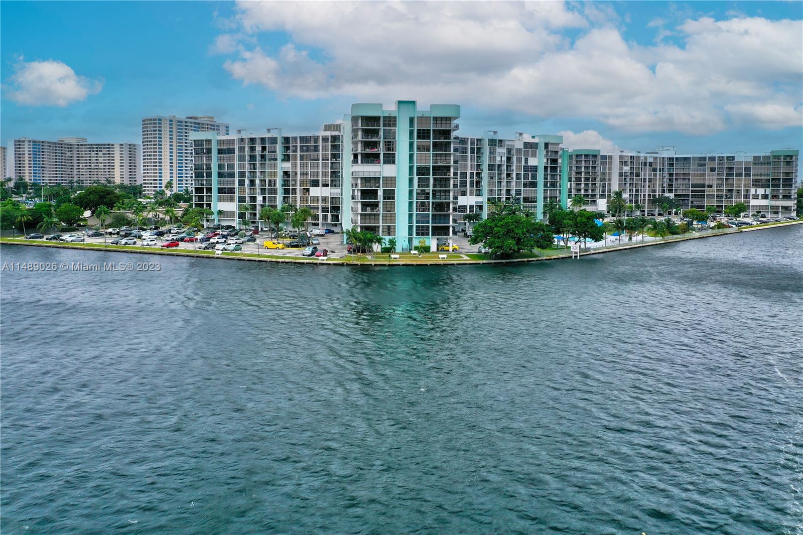 200 Leslie Dr 310, Hallandale Beach, Florida 33009, 2 Bedrooms Bedrooms, ,2 BathroomsBathrooms,Residential,For Sale,200 Leslie Dr 310,A11489026