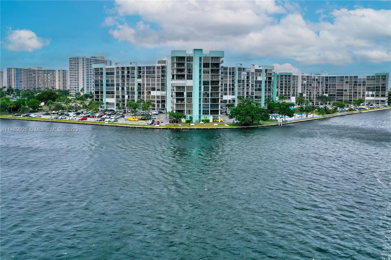 200  Leslie Dr #310 For Sale A11489026, FL