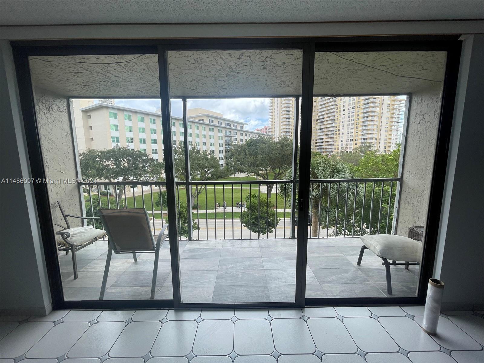 17500 Bay Rd, Sunny Isles Beach, FL, 33160 United States, 2 Bedrooms Bedrooms, ,2 BathroomsBathrooms,Residential,For Sale,Bay Rd,A11486097