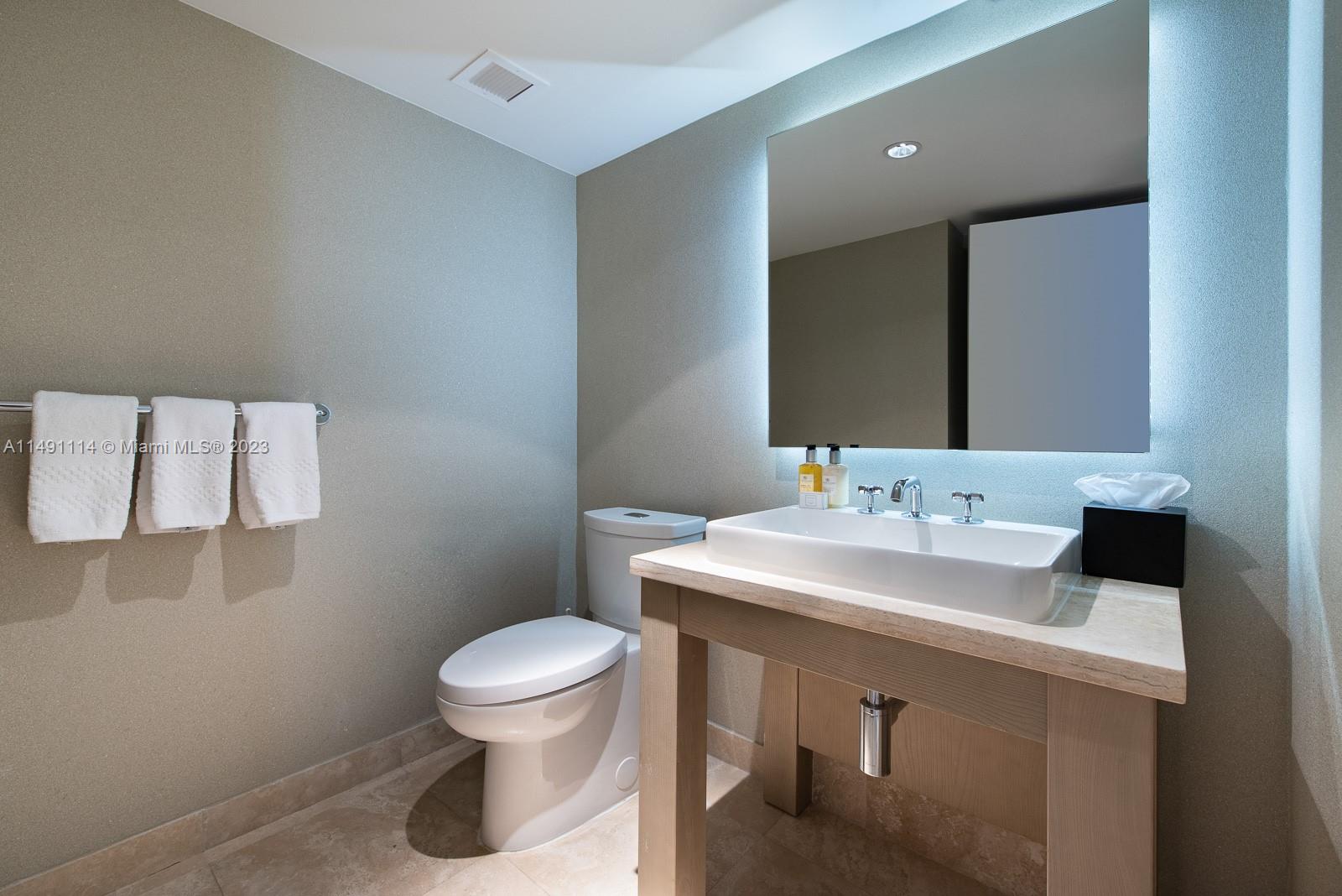 102 24th St, Miami Beach, FL, 33139 United States, 2 Bedrooms Bedrooms, ,2 BathroomsBathrooms,Residential,For Sale,24th St,A11491114