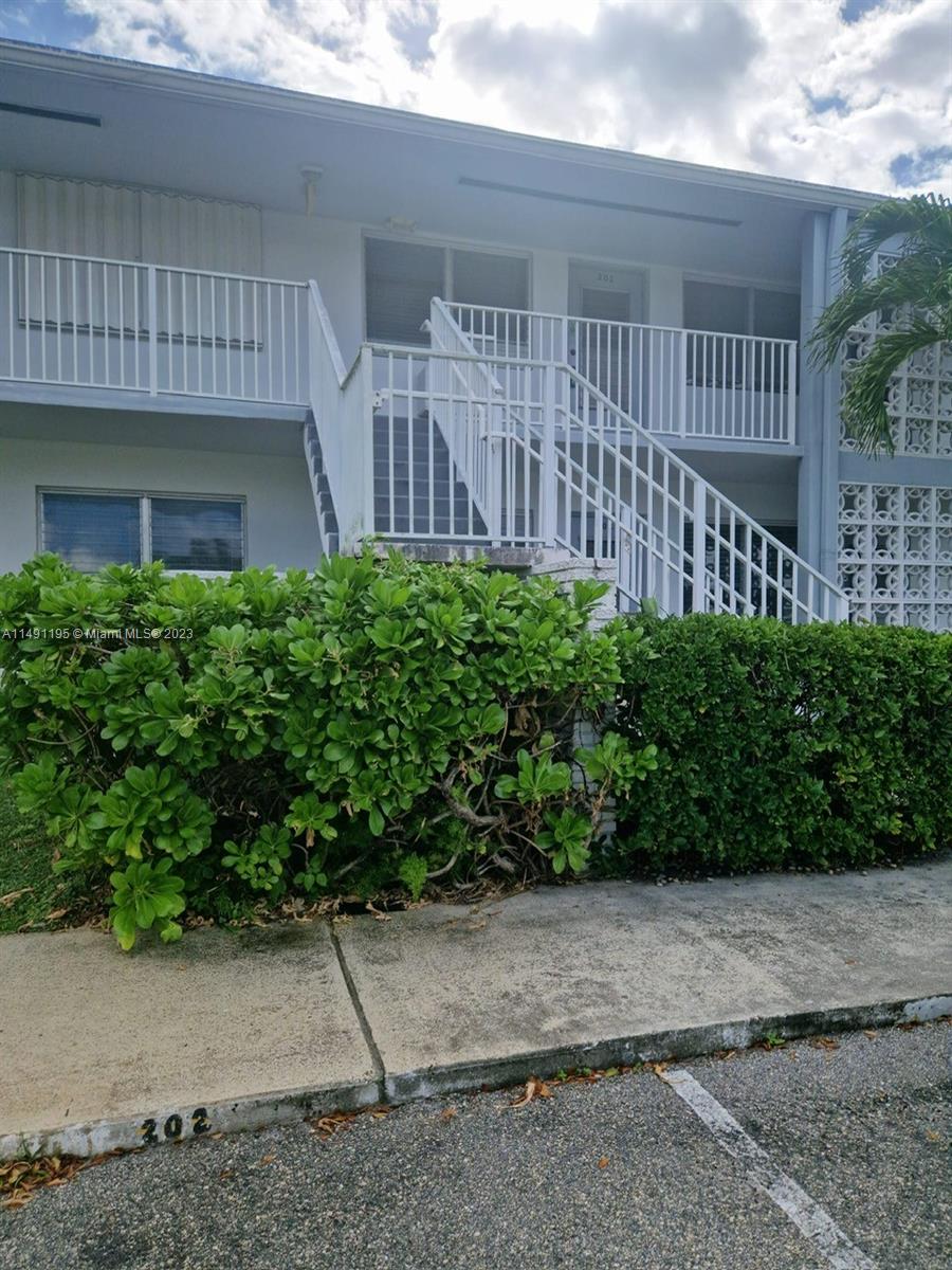 2020 51st Ct, Fort Lauderdale, FL, 33308 United States, 2 Bedrooms Bedrooms, ,1 BathroomBathrooms,Residential,For Sale,51st Ct,A11491195