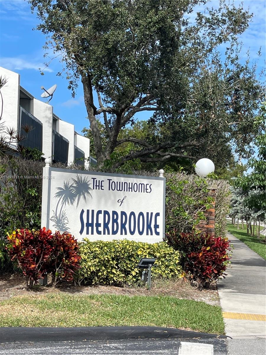 1422 Amanda St 1422, Hollywood, Florida 33020, 2 Bedrooms Bedrooms, ,1 BathroomBathrooms,Residentiallease,For Rent,1422 Amanda St 1422,A11491211