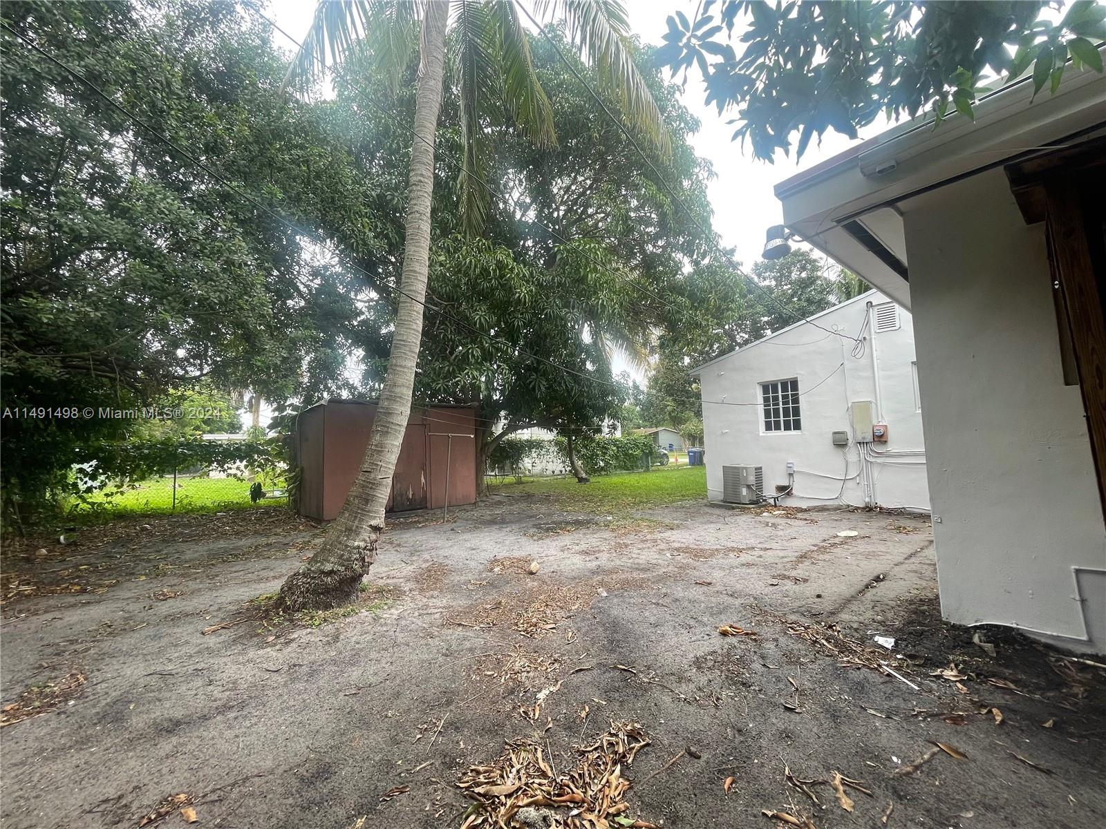 1065 NE 160th Ter 1065, North Miami Beach, Florida 33162, 4 Bedrooms Bedrooms, ,2 BathroomsBathrooms,Residentiallease,For Rent,1065 NE 160th Ter 1065,A11491498