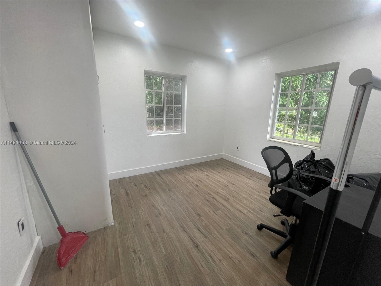 1065 NE 160th Ter 1065, North Miami Beach, Florida 33162, 4 Bedrooms Bedrooms, ,2 BathroomsBathrooms,Residentiallease,For Rent,1065 NE 160th Ter 1065,A11491498