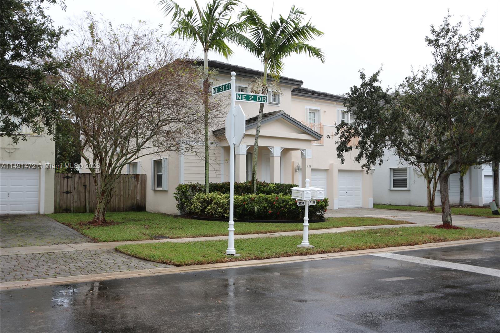 Homestead, Florida 33033, 4 Bedrooms Bedrooms, ,3 BathroomsBathrooms,Residential,For Sale,A11491472
