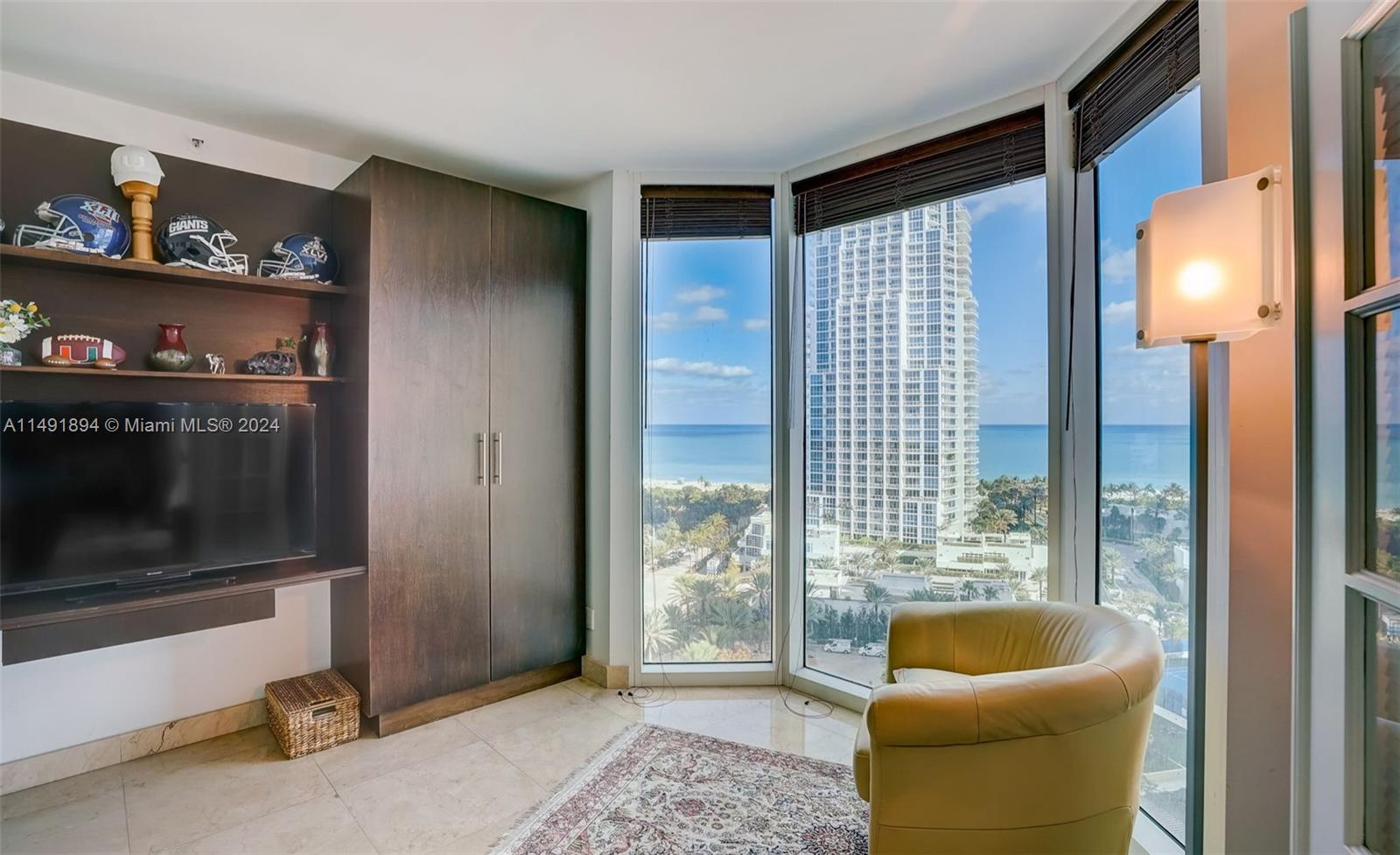 300 S Pointe Dr 1606, Miami Beach, Florida 33139, 2 Bedrooms Bedrooms, ,2 BathroomsBathrooms,Residentiallease,For Rent,300 S Pointe Dr 1606,A11491894