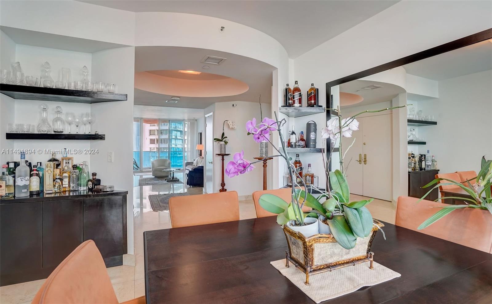 300 S Pointe Dr 1606, Miami Beach, Florida 33139, 2 Bedrooms Bedrooms, ,2 BathroomsBathrooms,Residentiallease,For Rent,300 S Pointe Dr 1606,A11491894