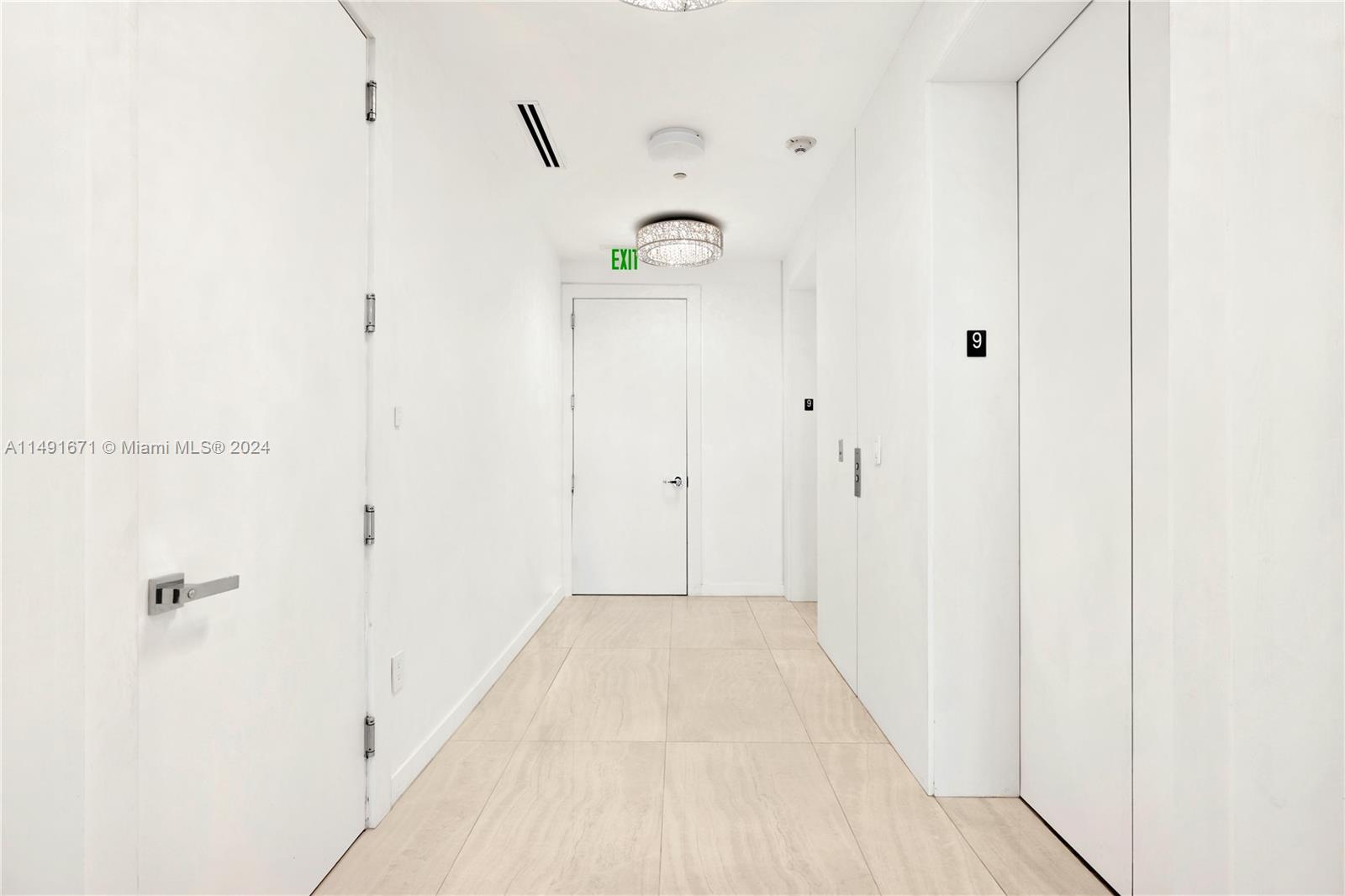 100 Pointe Drive, Miami Beach, FL, 33139 United States, 1 Bedroom Bedrooms, ,1 BathroomBathrooms,Residential,For Sale,Pointe Drive,A11491671