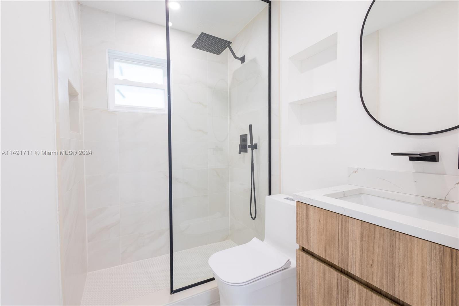 291 Heron Ave, Naples, FL, 34108 United States, 4 Bedrooms Bedrooms, ,3 BathroomsBathrooms,Residential,For Sale,Heron Ave,A11491711