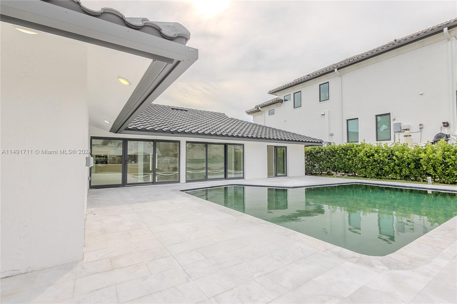 291 Heron Ave, Naples, FL, 34108 United States, 4 Bedrooms Bedrooms, ,3 BathroomsBathrooms,Residential,For Sale,Heron Ave,A11491711