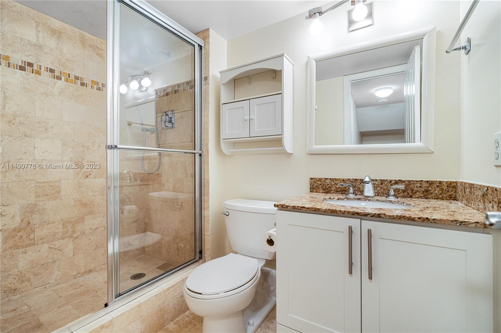 Guest Bath upstairs