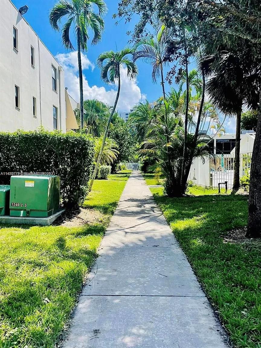 20341 30th Ave, Aventura, FL, 33180 United States, 2 Bedrooms Bedrooms, ,2 BathroomsBathrooms,Residential,For Sale,30th Ave,A11490776