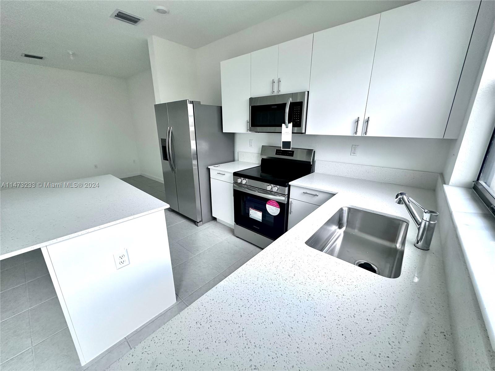 12883 SW 234th Street, Miami, Florida 33032, 3 Bedrooms Bedrooms, ,3 BathroomsBathrooms,Residentiallease,For Rent,12883 SW 234th Street,A11473233