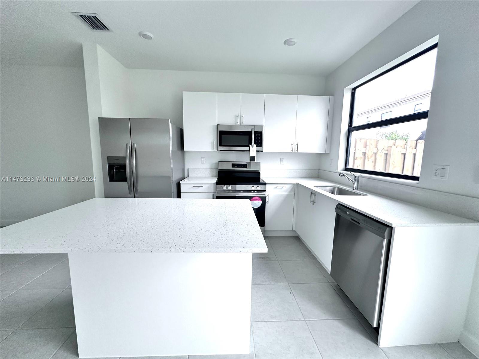 12883 SW 234th Street, Miami, Florida 33032, 3 Bedrooms Bedrooms, ,3 BathroomsBathrooms,Residentiallease,For Rent,12883 SW 234th Street,A11473233