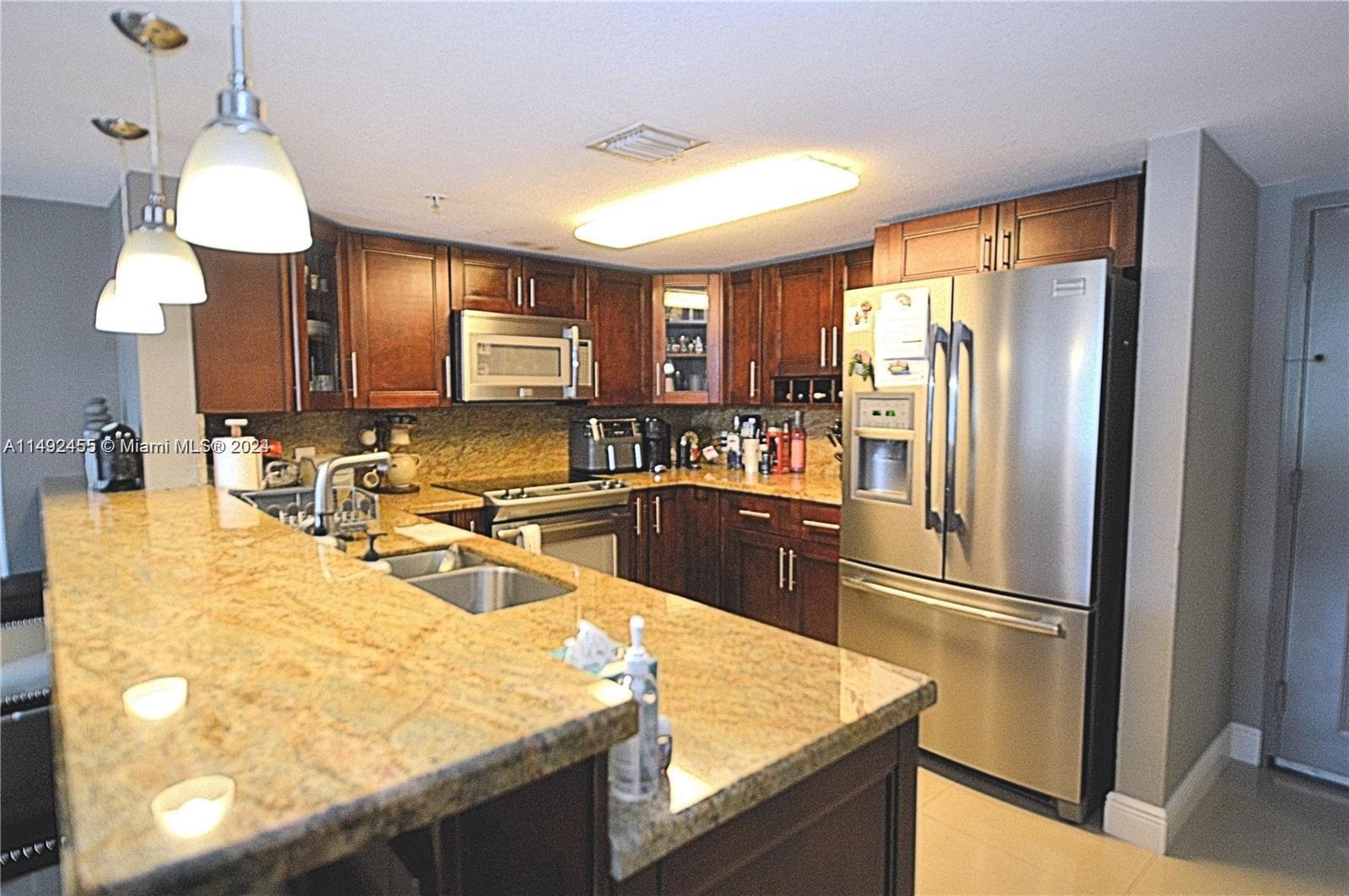 218 NW 12th AVE 1009, Miami, Florida 33128, 3 Bedrooms Bedrooms, ,3 BathroomsBathrooms,Residentiallease,For Rent,218 NW 12th AVE 1009,A11492455