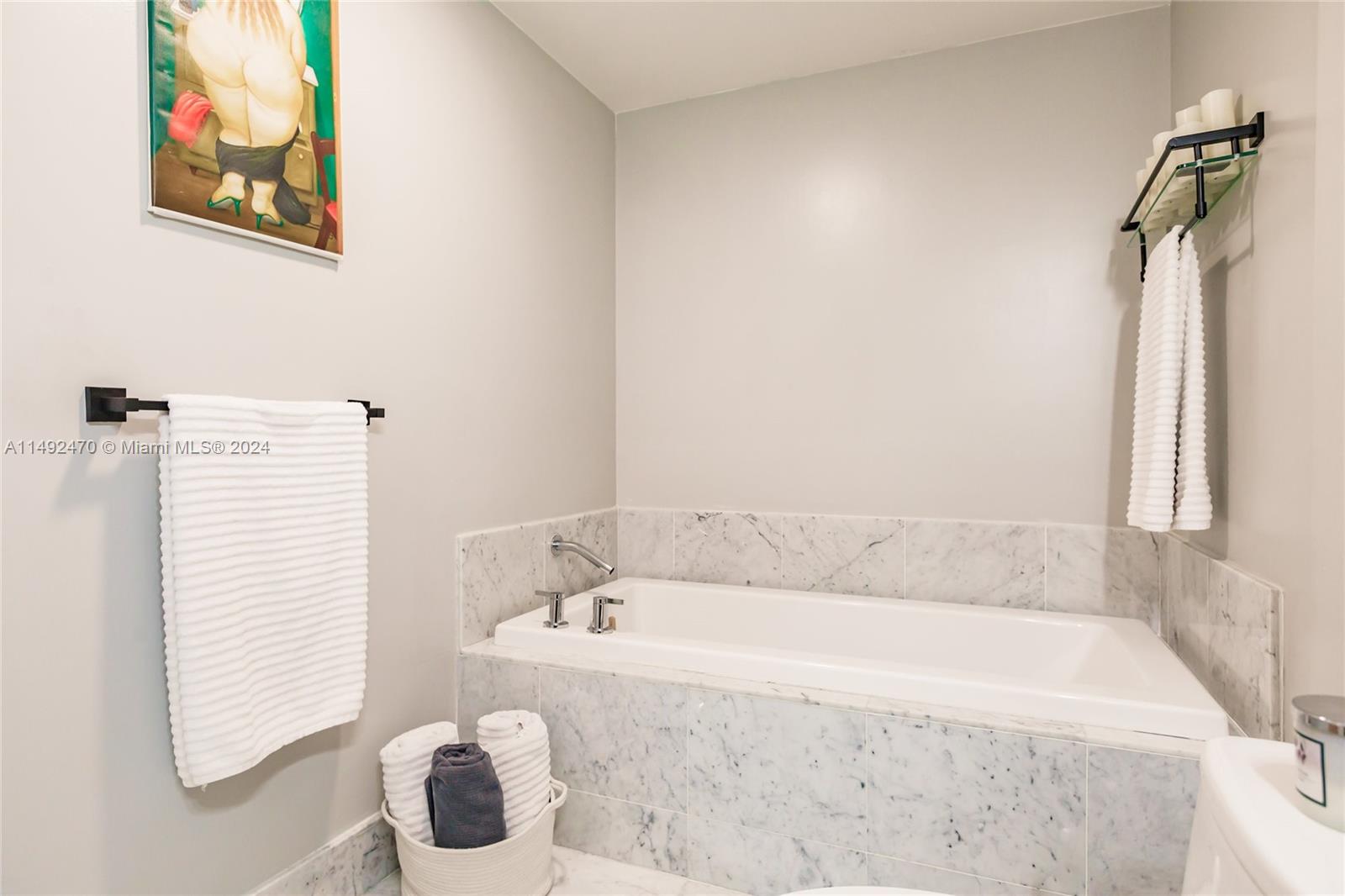 253 NE 2nd St 1806, Miami, Florida 33132, 1 Bedroom Bedrooms, ,1 BathroomBathrooms,Residential,For Sale,253 NE 2nd St 1806,A11492470