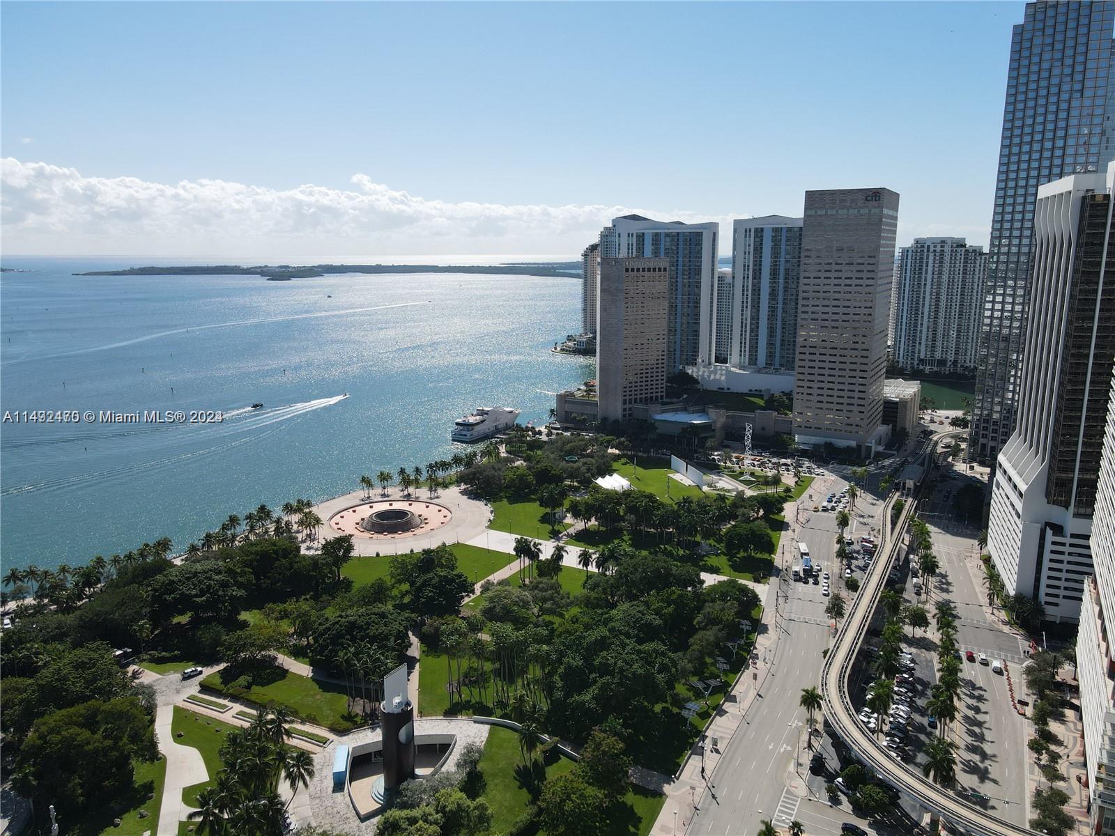 253 NE 2nd St 1806, Miami, Florida 33132, 1 Bedroom Bedrooms, ,1 BathroomBathrooms,Residential,For Sale,253 NE 2nd St 1806,A11492470