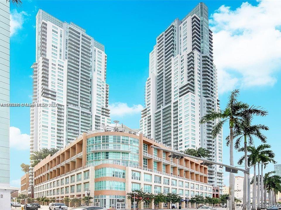 253 NE 2nd St 1806, Miami, Florida 33132, 1 Bedroom Bedrooms, ,1 BathroomBathrooms,Residential,For Sale,253 NE 2nd St 1806,A11492470