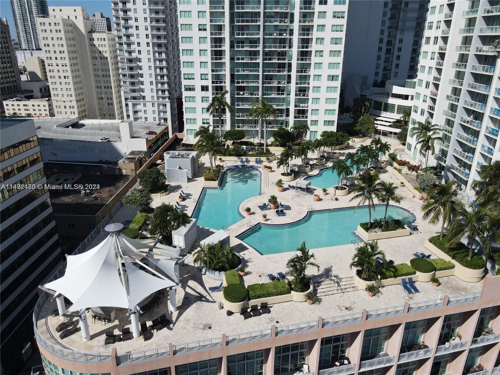 253 NE 2nd St 1806, Miami, Florida 33132, 1 Bedroom Bedrooms, ,1 BathroomBathrooms,Residential,For Sale,253 NE 2nd St 1806,A11492470