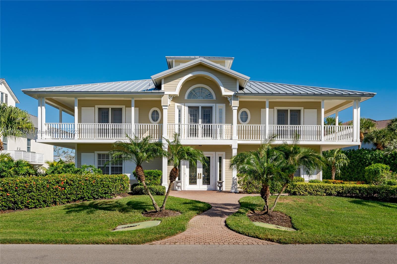 715  HIDEAWAY CIRCLE WEST  For Sale A11492382, FL