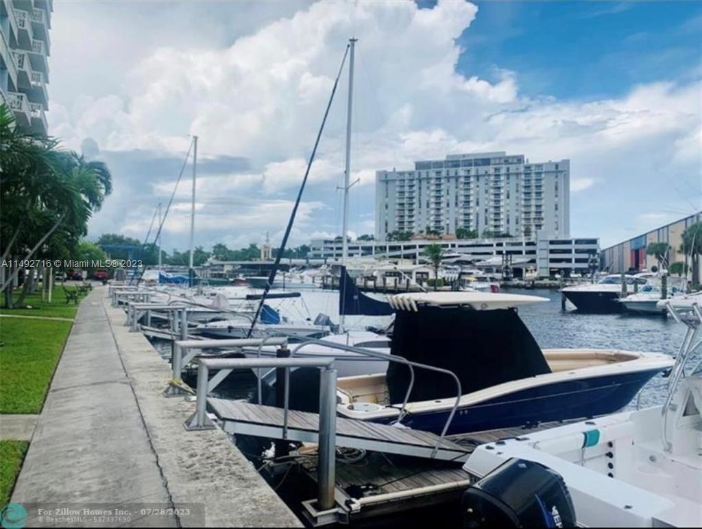 Dock