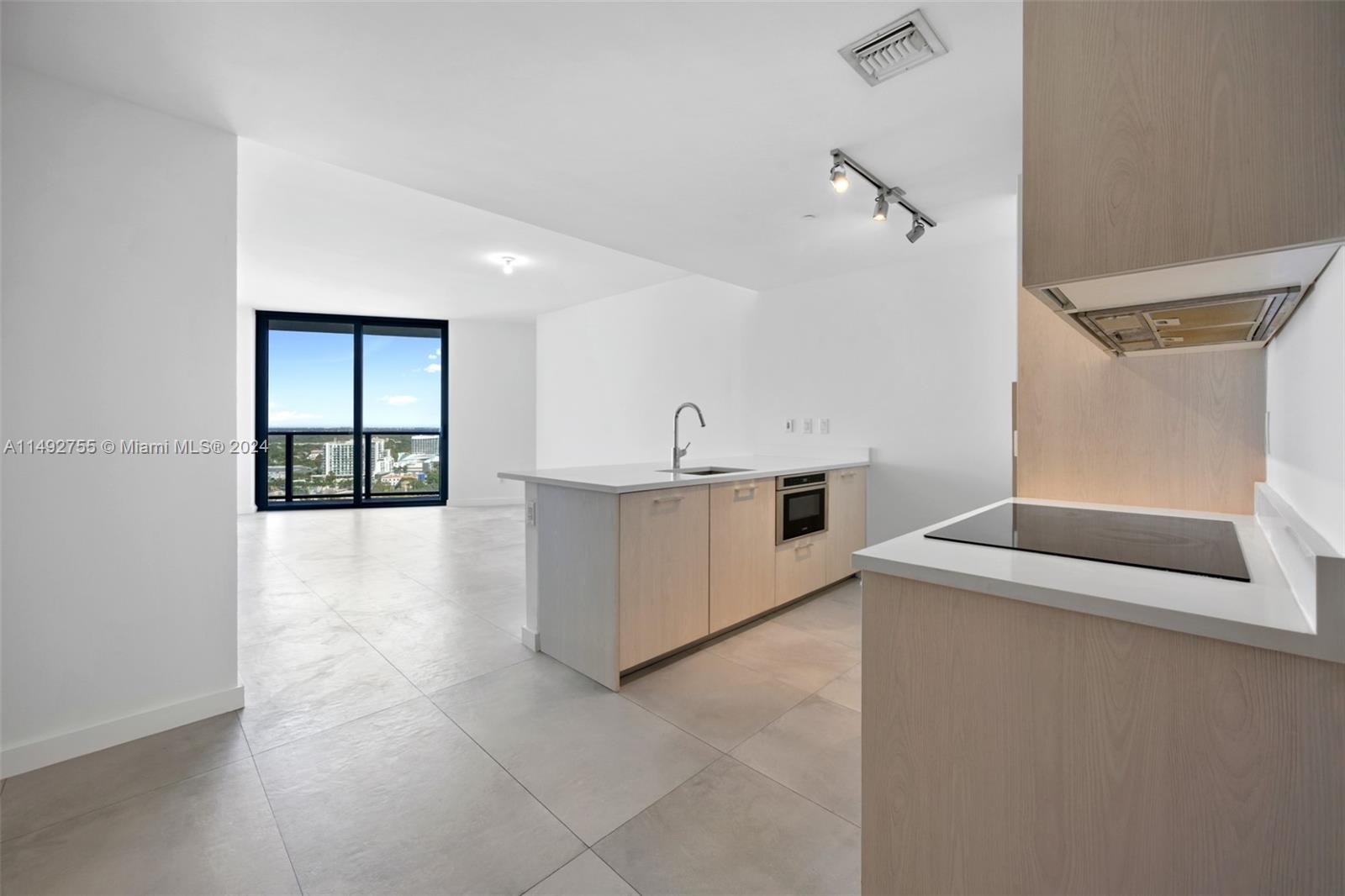 501 NE 31st St 2110, Miami, Florida 33137, 2 Bedrooms Bedrooms, ,2 BathroomsBathrooms,Residential,For Sale,501 NE 31st St 2110,A11492755