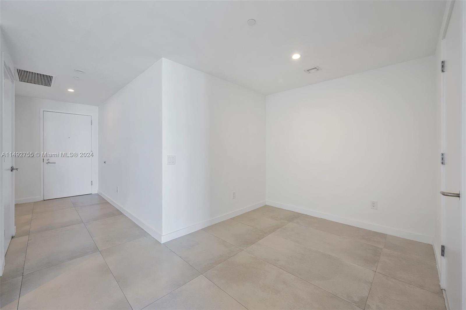 501 NE 31st St 2110, Miami, Florida 33137, 2 Bedrooms Bedrooms, ,2 BathroomsBathrooms,Residential,For Sale,501 NE 31st St 2110,A11492755