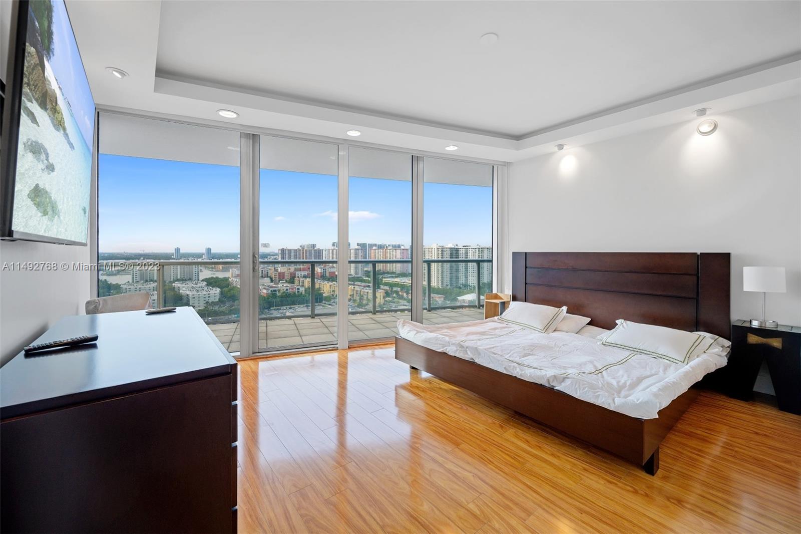 17001 Collins Ave, Sunny Isles Beach, FL, 33160 United States, 3 Bedrooms Bedrooms, ,3 BathroomsBathrooms,Residential,For Sale,Collins Ave,A11492768