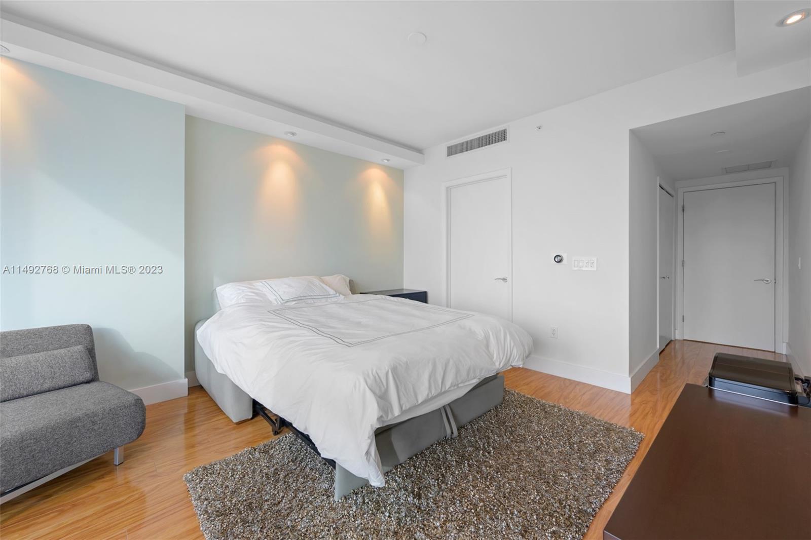 17001 Collins Ave, Sunny Isles Beach, FL, 33160 United States, 3 Bedrooms Bedrooms, ,3 BathroomsBathrooms,Residential,For Sale,Collins Ave,A11492768