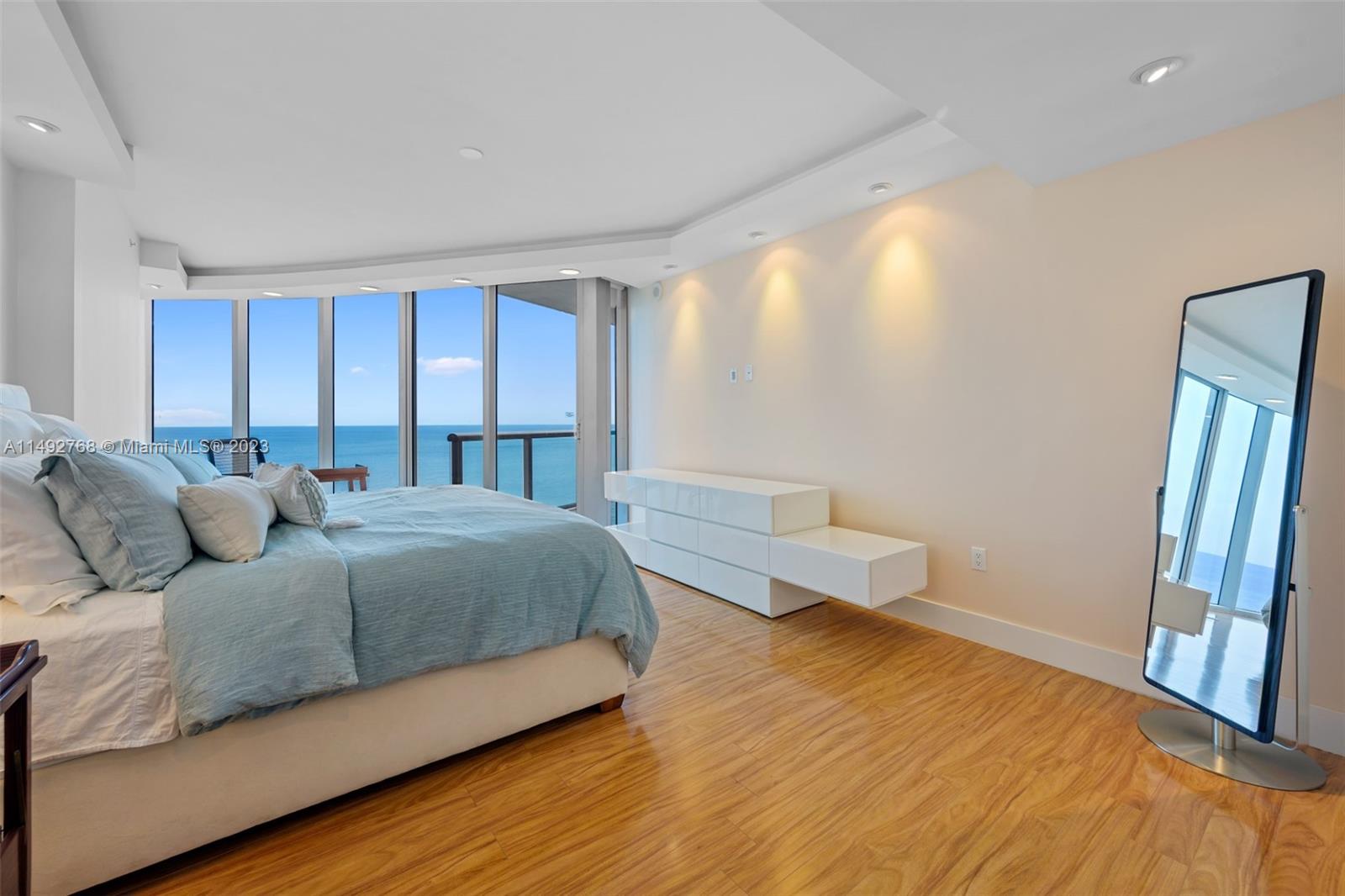 17001 Collins Ave, Sunny Isles Beach, FL, 33160 United States, 3 Bedrooms Bedrooms, ,3 BathroomsBathrooms,Residential,For Sale,Collins Ave,A11492768