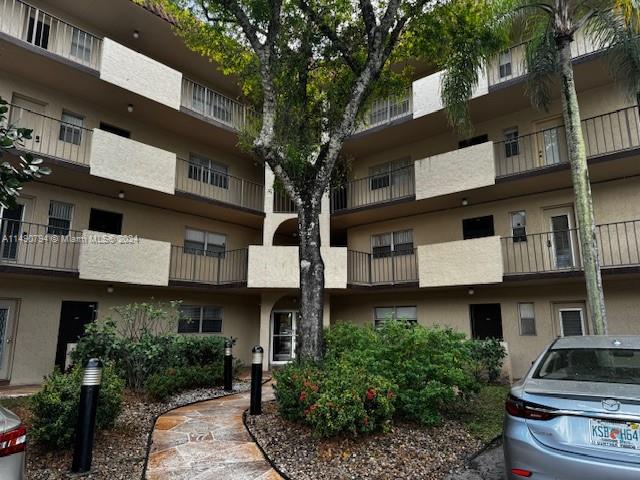 6100 Falls Cir Dr, Lauderhill, FL, 33319 United States, 1 Bedroom Bedrooms, ,2 BathroomsBathrooms,Residential,For Sale,Falls Cir Dr,A11490794