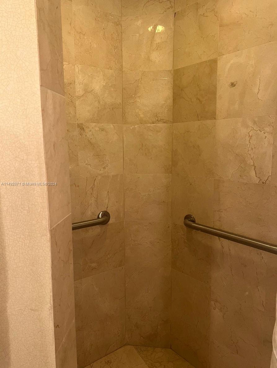 18001 Collins Ave, Sunny Isles Beach, FL, 33160 United States, ,1 BathroomBathrooms,Residential,For Sale,Collins Ave,A11492871