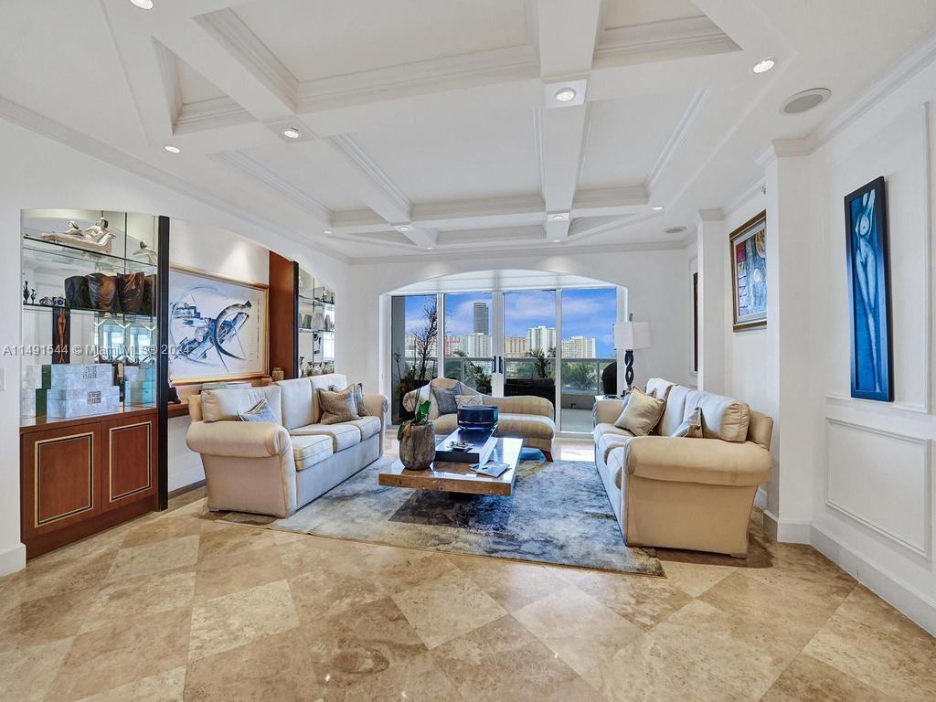 21050 Point Pl 901, Aventura, FL 33180, 3 Bedrooms Bedrooms, ,2 BathroomsBathrooms,Residential,For Sale,Point Pl,A11491544