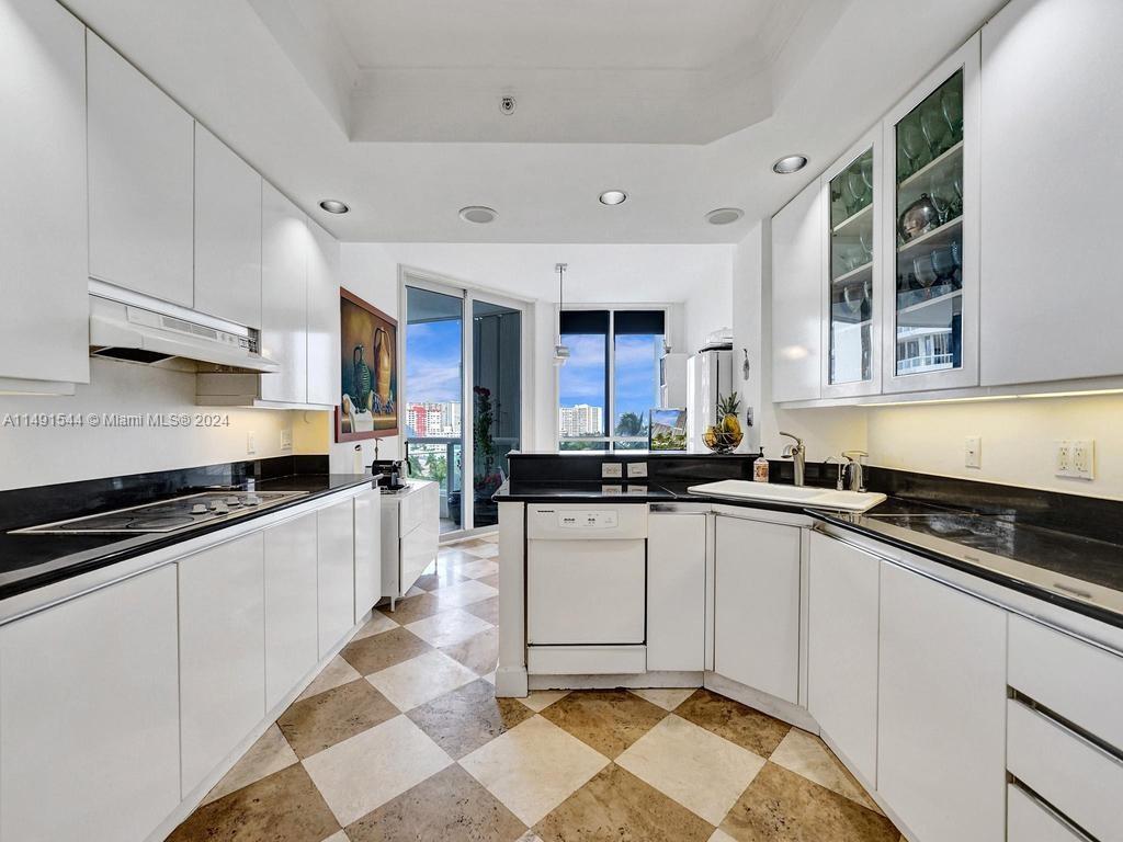 21050 Point Pl 901, Aventura, FL 33180, 3 Bedrooms Bedrooms, ,2 BathroomsBathrooms,Residential,For Sale,Point Pl,A11491544