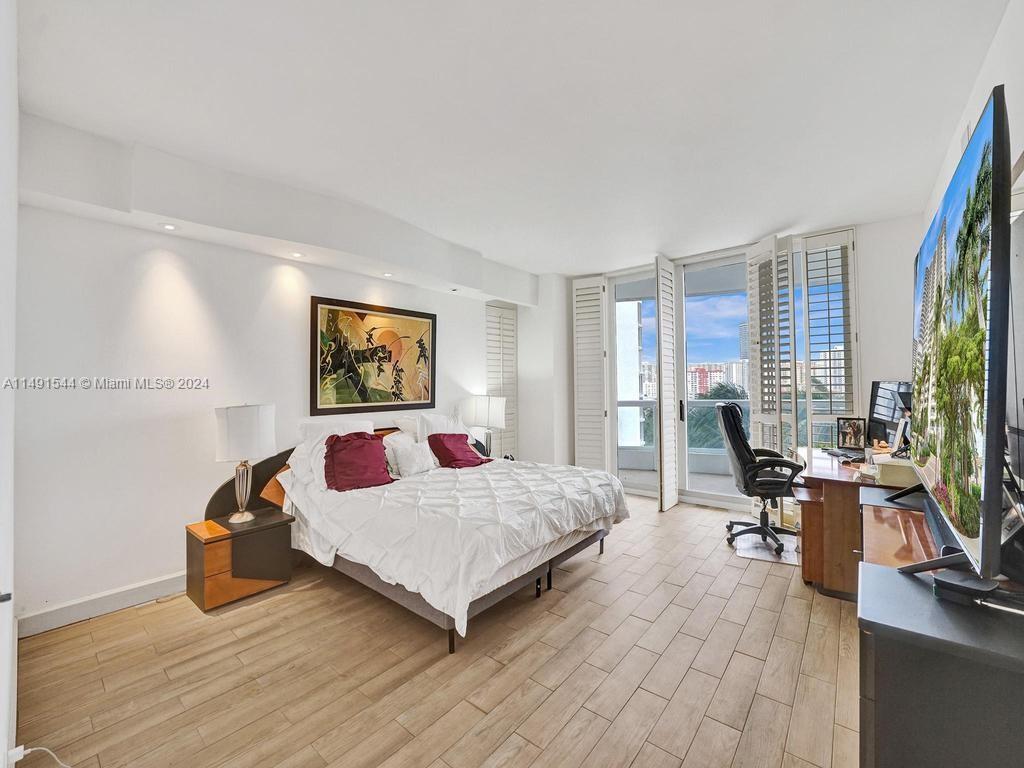 21050 Point Pl 901, Aventura, FL 33180, 3 Bedrooms Bedrooms, ,2 BathroomsBathrooms,Residential,For Sale,Point Pl,A11491544