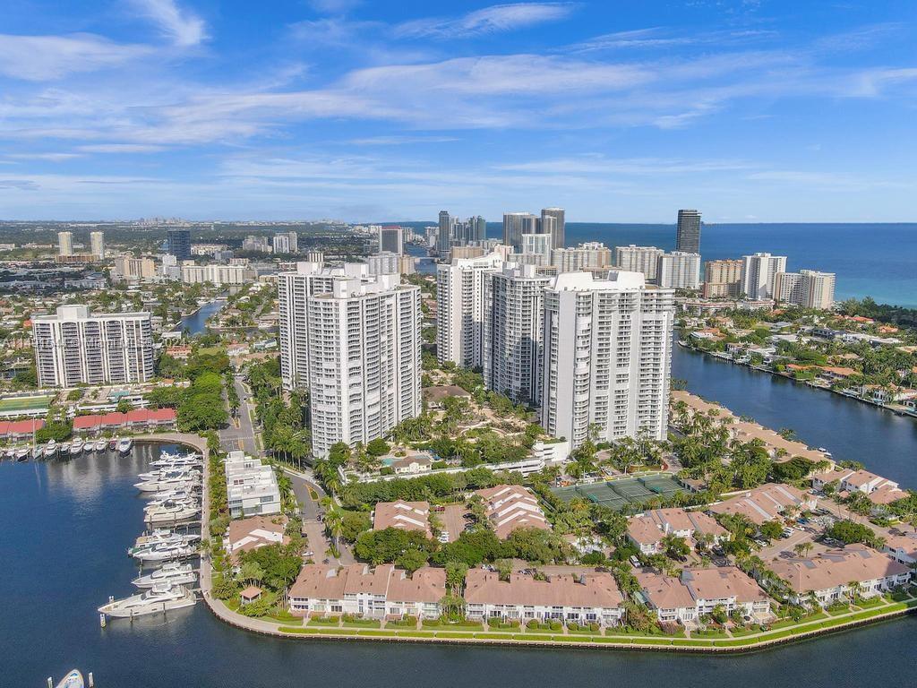 21050 Point Pl 901, Aventura, FL 33180, 3 Bedrooms Bedrooms, ,2 BathroomsBathrooms,Residential,For Sale,Point Pl,A11491544