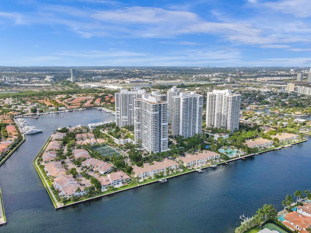 21050 Point Pl 901, Aventura, FL 33180, 3 Bedrooms Bedrooms, ,2 BathroomsBathrooms,Residential,For Sale,Point Pl,A11491544