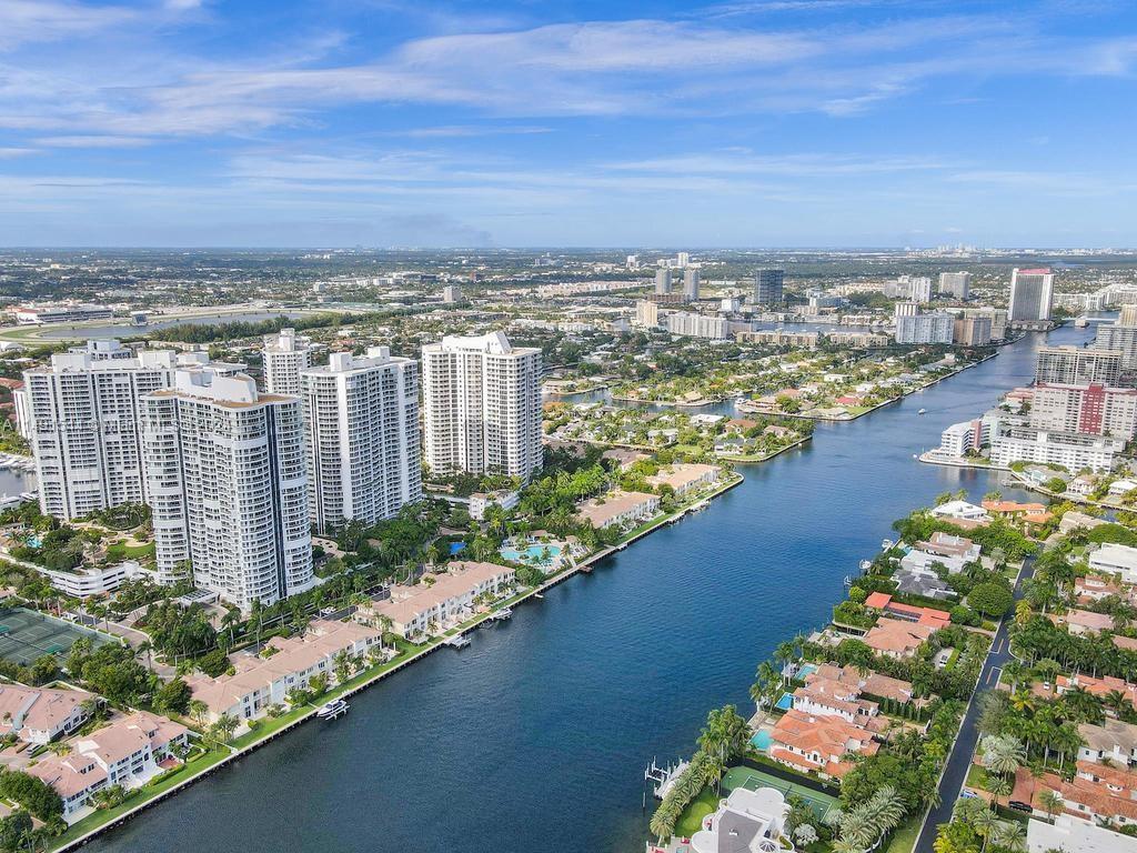 21050 Point Pl 901, Aventura, FL 33180, 3 Bedrooms Bedrooms, ,2 BathroomsBathrooms,Residential,For Sale,Point Pl,A11491544