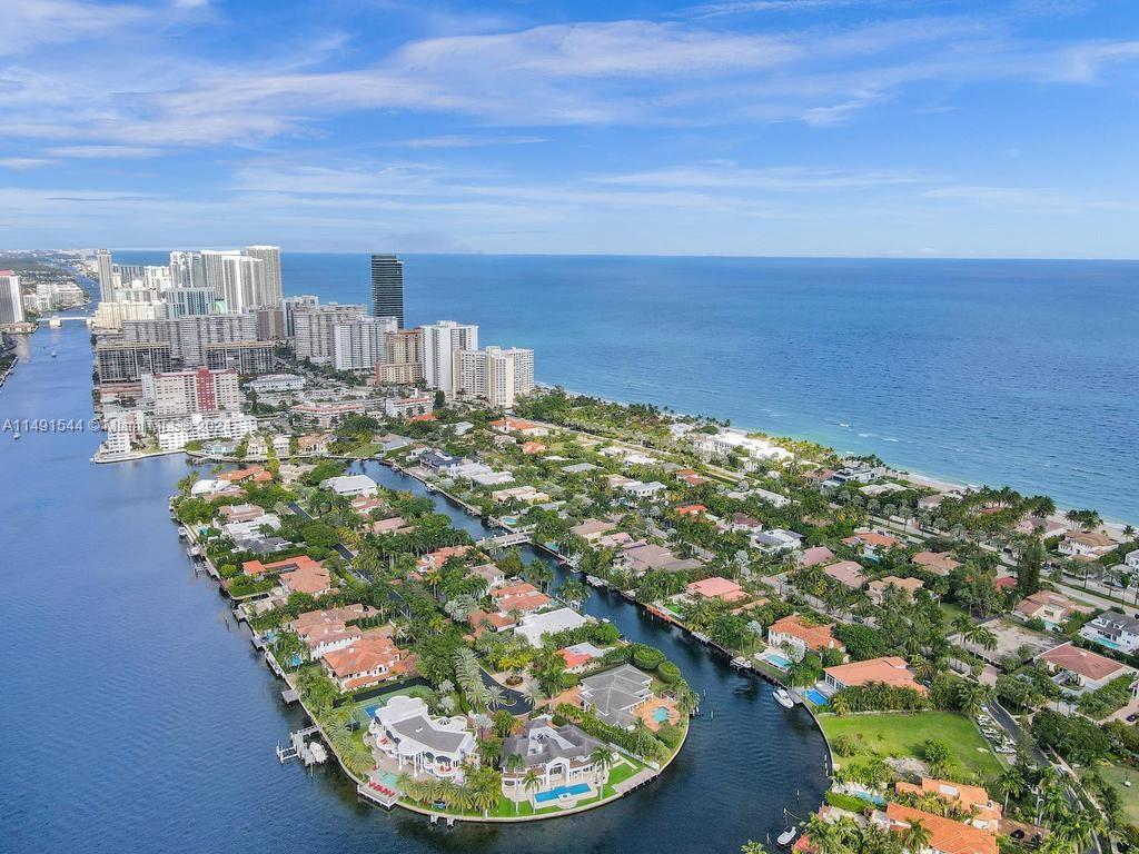 21050 Point Pl 901, Aventura, FL 33180, 3 Bedrooms Bedrooms, ,2 BathroomsBathrooms,Residential,For Sale,Point Pl,A11491544