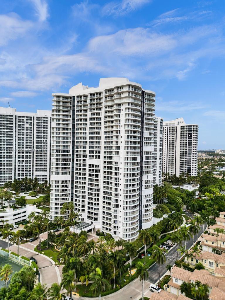 21050 Point Pl 901, Aventura, FL 33180, 3 Bedrooms Bedrooms, ,2 BathroomsBathrooms,Residential,For Sale,Point Pl,A11491544