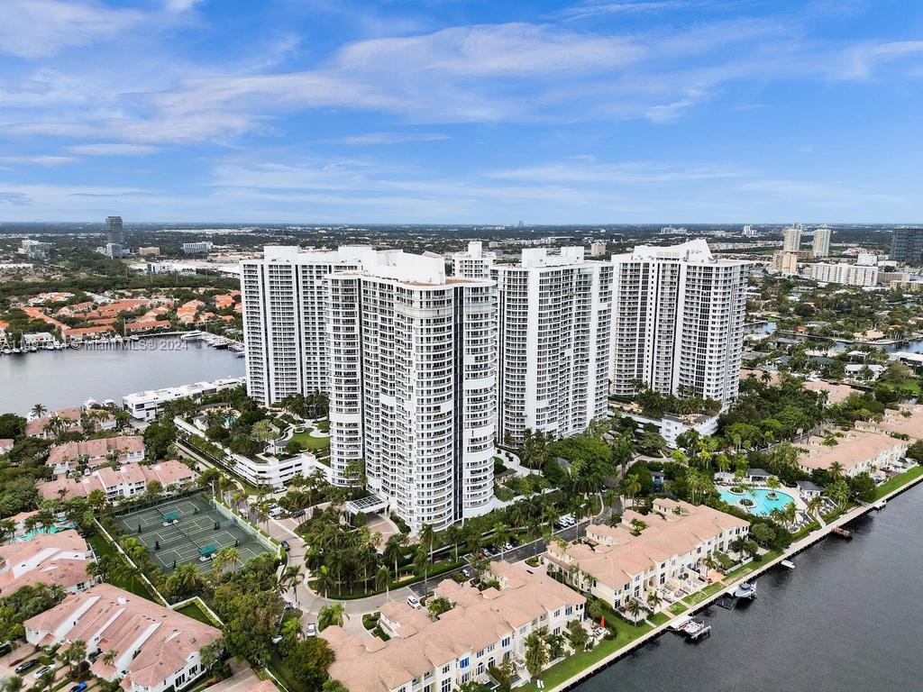 21050 Point Pl 901, Aventura, FL 33180, 3 Bedrooms Bedrooms, ,2 BathroomsBathrooms,Residential,For Sale,Point Pl,A11491544