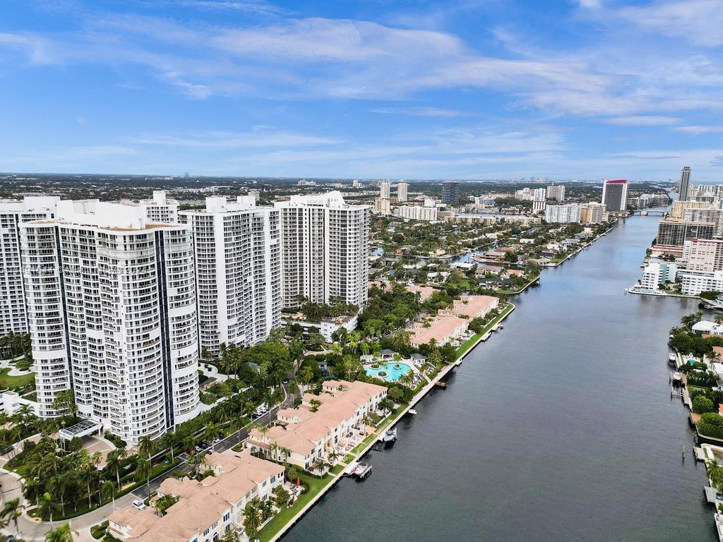 21050 Point Pl 901, Aventura, FL 33180, 3 Bedrooms Bedrooms, ,2 BathroomsBathrooms,Residential,For Sale,Point Pl,A11491544